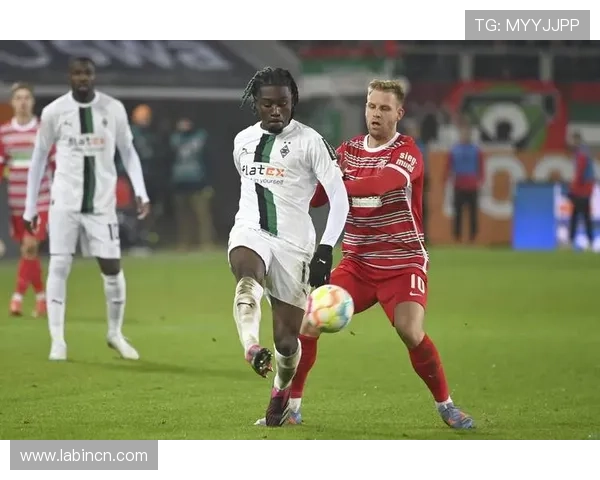 马努·科内重返特里戈里亚参与合练